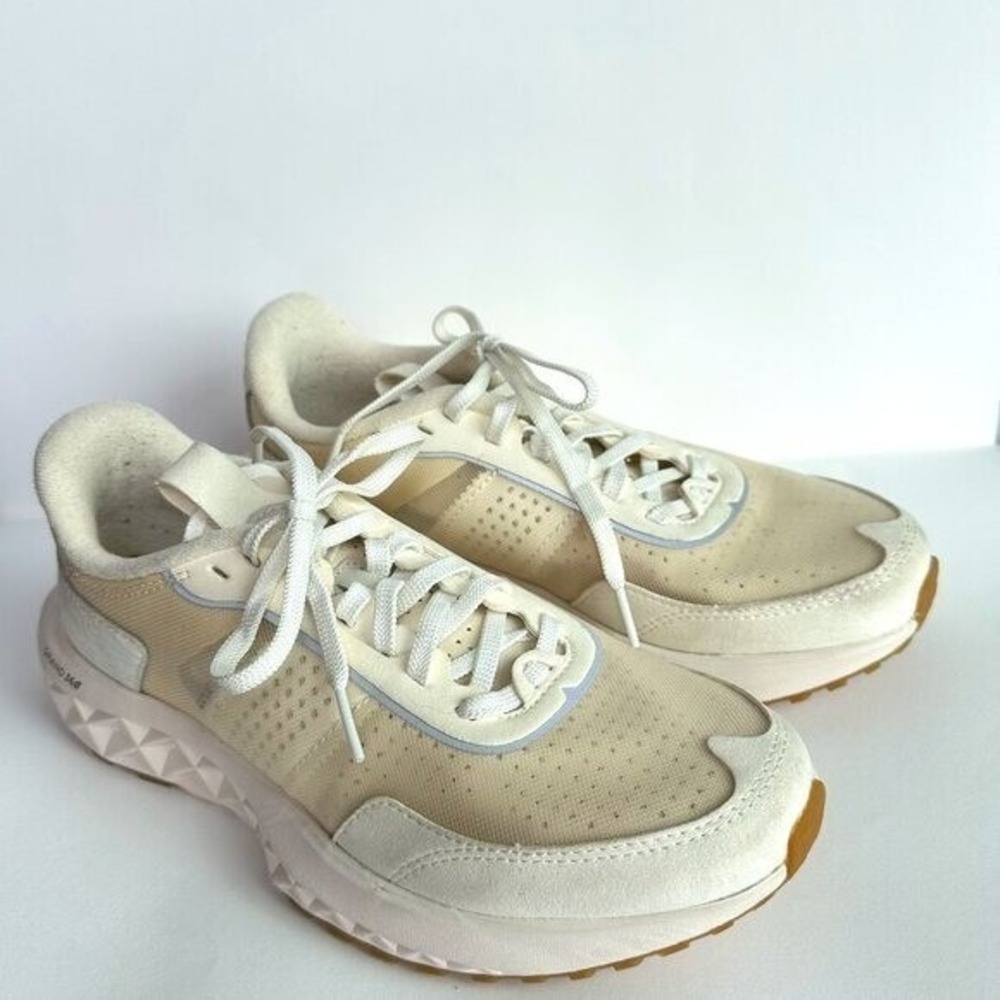 Cole Haan Women's Size 7.5 Cream Chunky Sneaker Zerogrand Outpace III Comfort